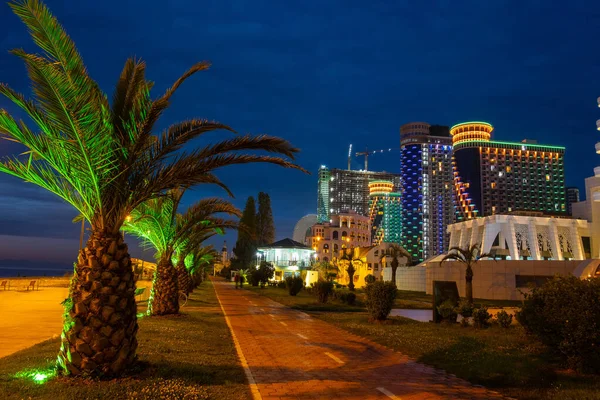 Mejores Ciudades para Paseos Nocturnos en México